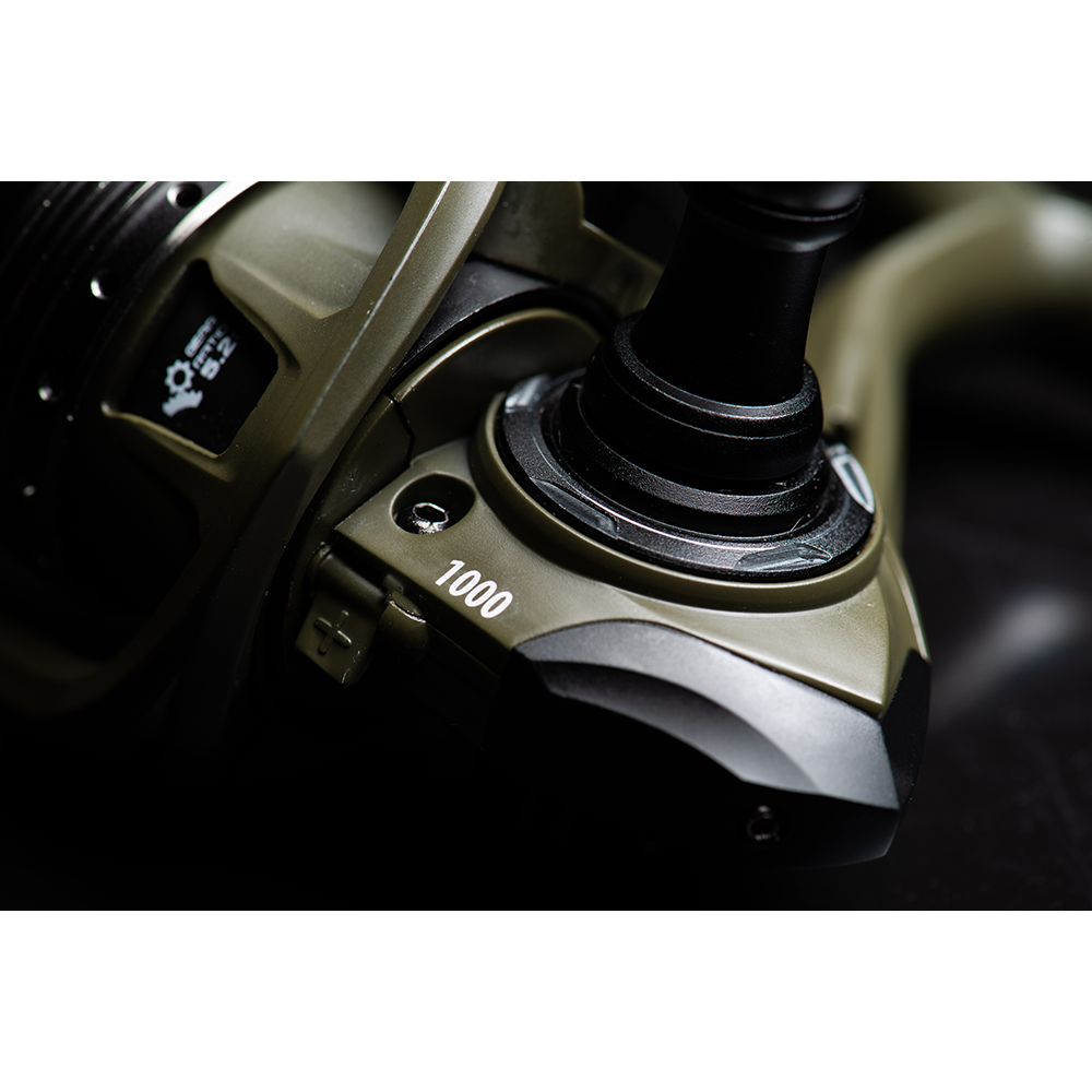 Savage Gear naviják SG4AG 4000 FD 6+1
